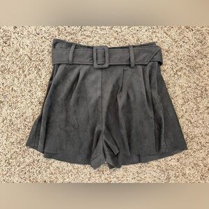 NWT DO+BE velvet flowy belted shorts